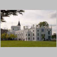 Strawberry Hill House (1749-1776) by Horace Walpole, Richmond upon Thames, photo by Steve Cadman on flickr.jpg